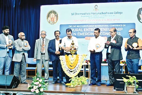 Bel_Entrepreneurship