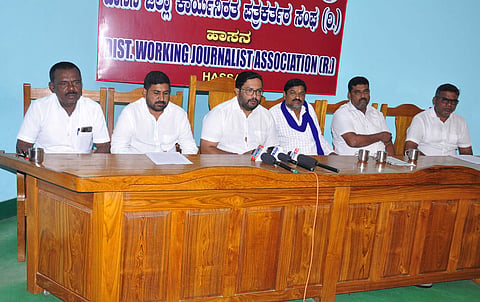 CHANDRU congress- press meet (6)