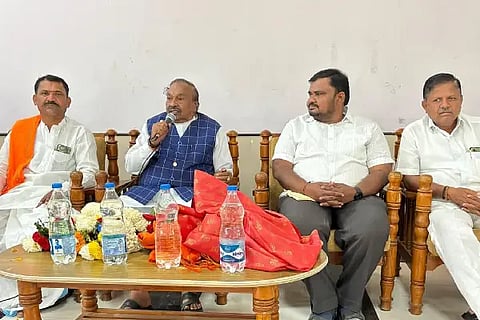 Eshwarappa who held a meeting in Ilakalla