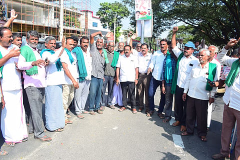 Farmers protest Mandya