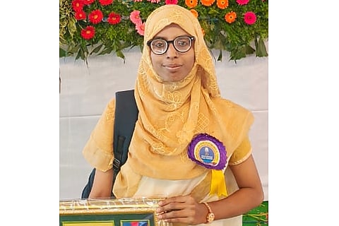 Gold medal for Ameena Hattarakiha