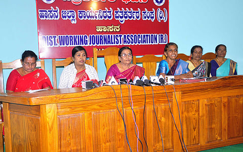 LEENA Dayas- press meet (7)