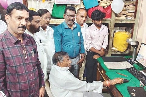 Manvi mLa