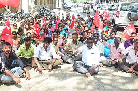 Outsourced employees protest Mandya