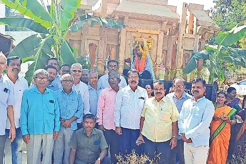 Saleshwar New Theru Parade