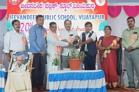 Students who change the destiny of the country
