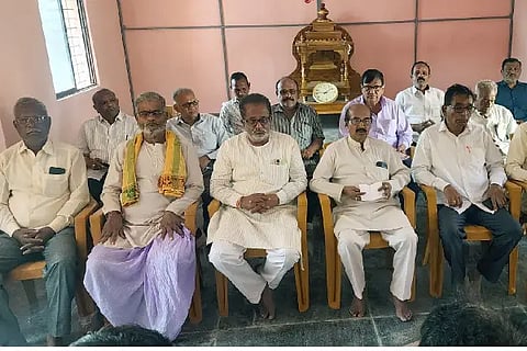 Vipra Samaj, Muddebihala, Sivachidambara Temple Lokarpane, Sivachidambareshwar, Gajanana, Anjaneya, Navagraha idols, Dharmasabha,