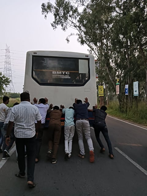 bus