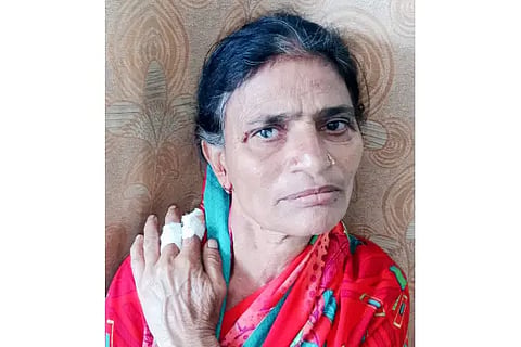 daylight-robbery-of-womans-gold-jewellery