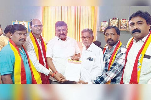 gangavati karave insist