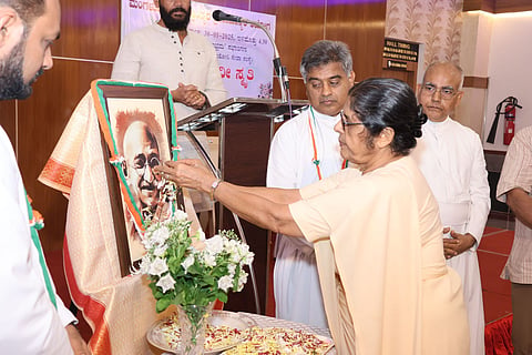mng-31jan-gandi