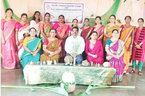 sampradayika dina aacharane