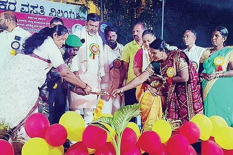 tavaragera school anniversary