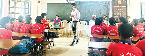 ಚಿತ್ರ 24ಎಸ್ ಡಿ ಪಿ 01.