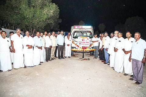 51 quintal rice donation