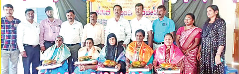 ಅಡುಗೆ ಸಿಬ್ಬಂದಿಯಿಂದ ಪೋಷಣ್ ಶಕ್ತಿ ನಿರ್ಮಾಣ್ ಯಶಸ್ವಿ