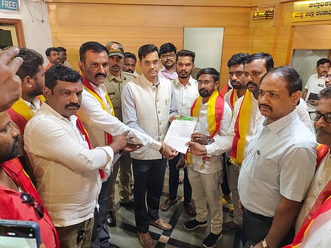 district koppal nava nirmana sene protest dc koppal mspl