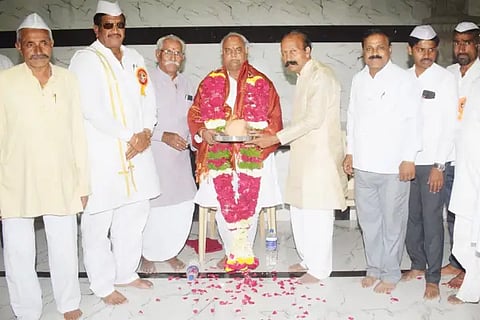 2 crore for the construction of Yatri Niwas.