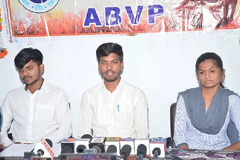 ABVP PRESS MEET UNIVERCITY CLOSE ISSU