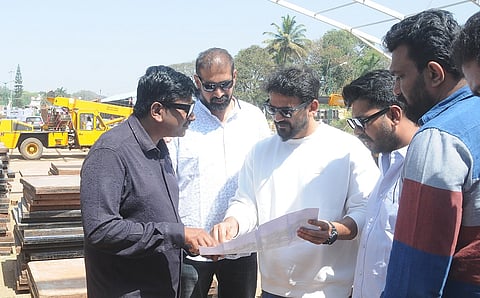 Actor Dali Dhananjaya inspects wedding preparations in Mysore