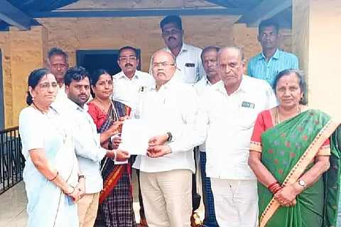 Demand to drop the decision to close Haveri University