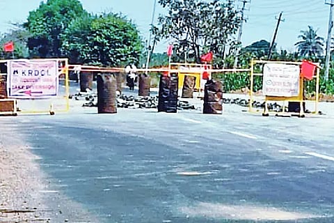 Demand to stop toll construction