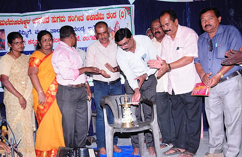 District level folk dance show Mandya