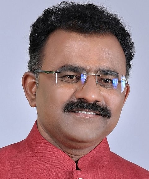 Dr Shailendra Beldale