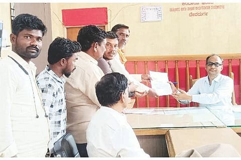 Dvd Manavi