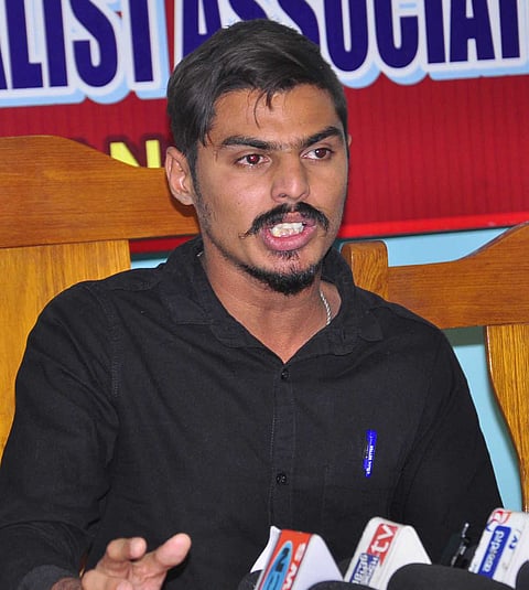 GIRISH ABVP- press meet (1)