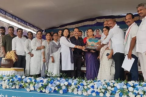 Gur_NREGA Award