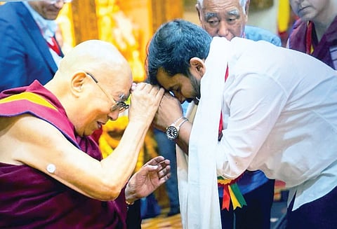 ದಲೈಲಾಮಾ ಭೇಟಿ ಮಾಡಿದ ಜಿ.ಡಿ.ಹರೀಶ್‌ಗೌಡ