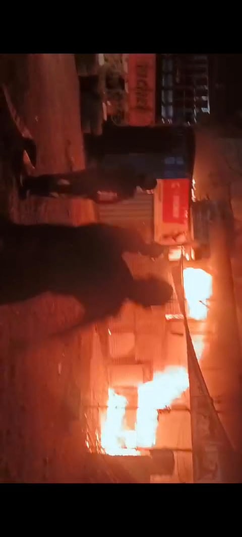 ಅಂಗಡಿಗೆ ಬೆಂಕಿ; ವಸ್ತುಗಳು ಭಸ್ಮ