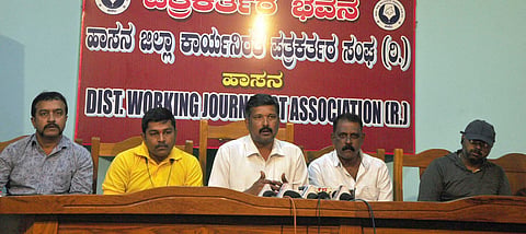 K.H. VENKUMAR- press meet (1)