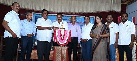 Sarvajna Lead