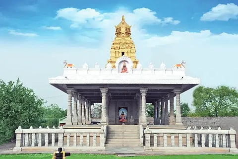 Udayalingeshwara Shivayogi's new stone mandapam inaugurated