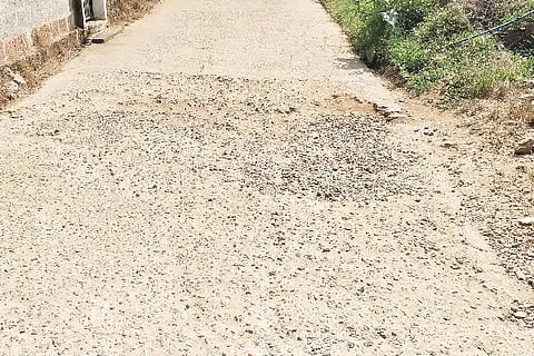 Upp_concrete road