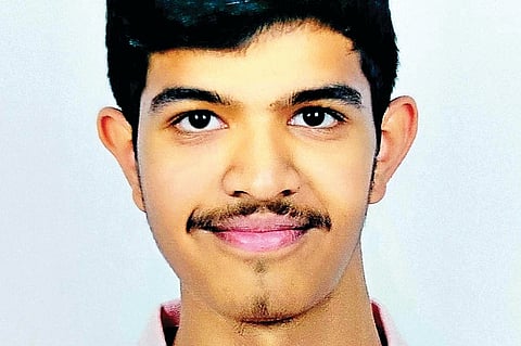 dvg-aditya-praveen-anvekar.jpg