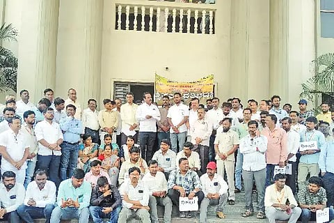 indi protest