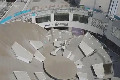shopping mall roof collapse