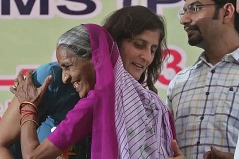 ವಿಜಯವಾಣಿ (21)