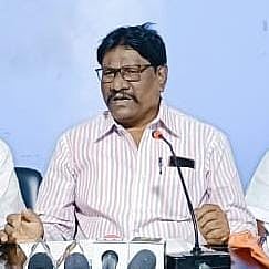 (M.VEERUPAKSHI)