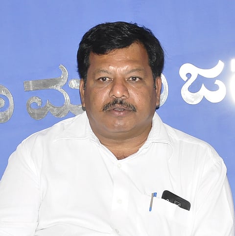 1.b.k.ravikumar