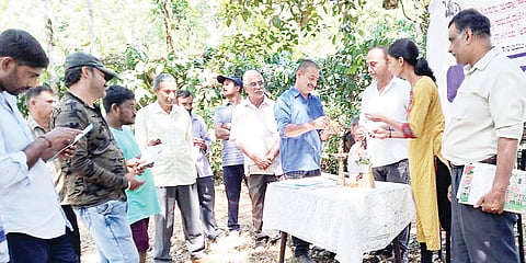 ಬೇತು ಗ್ರಾಮದಲ್ಲಿ ರೇಬಿಸ್ ಲಸಿಕಾ ಶಿಬಿರ