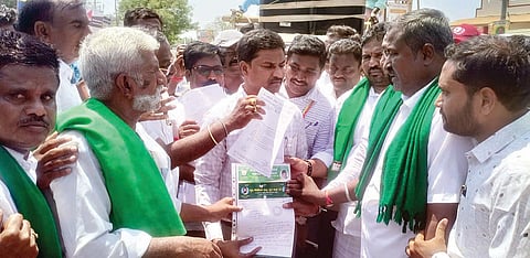 protest,