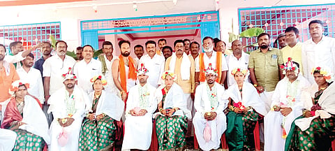 mass marriage