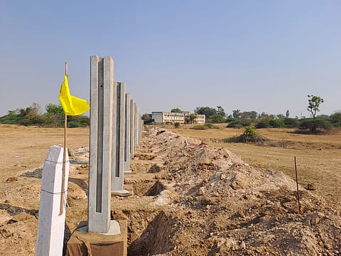 Airport ompound work halted,