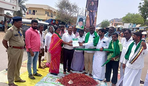 24 kurugodu 1