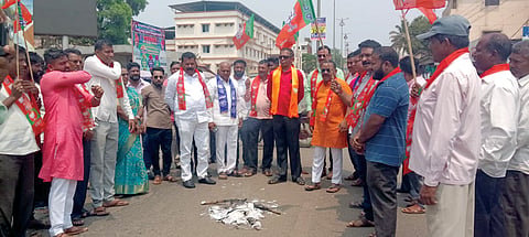 25Kanapur2