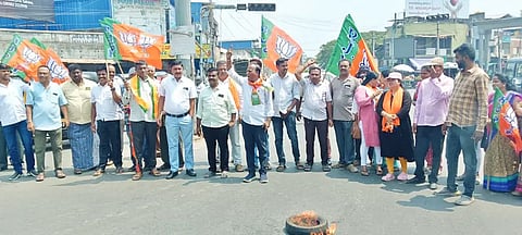 25bdvt1 protest